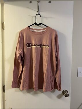 Champion Long Sleeve Logo Tee in Dusty Rose